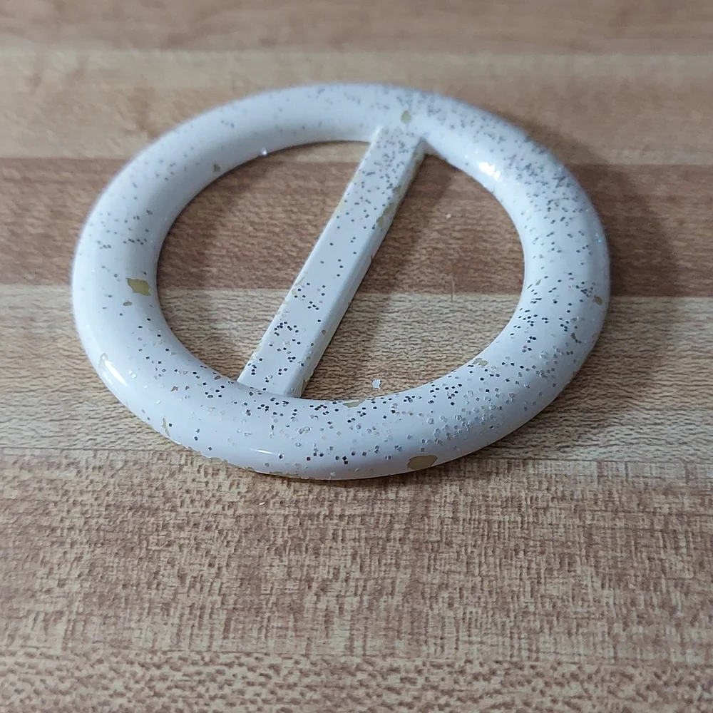 Vintage Ivory & Gold Scarf / T-shirt Slide - Picture 5 of 5